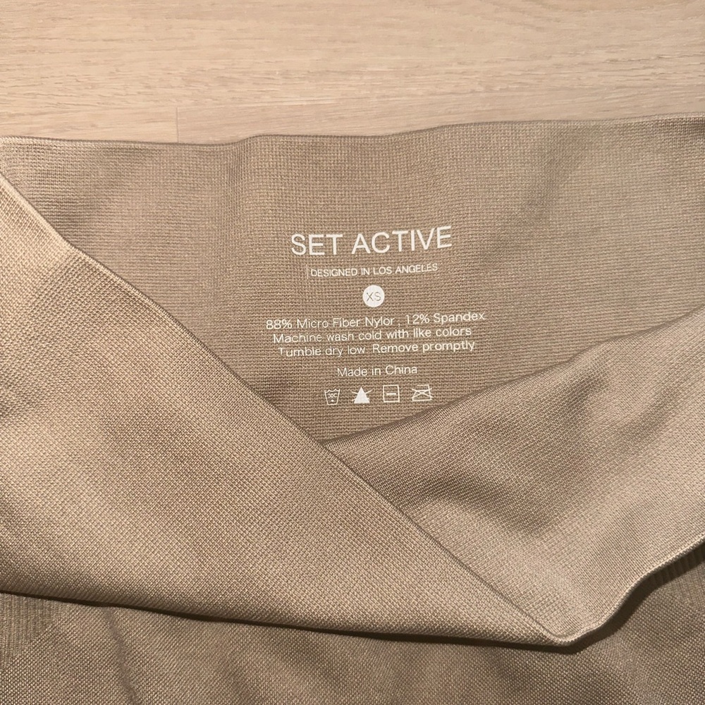 Set active set - Picture 2 of 4